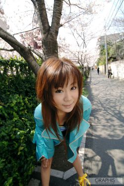 尤里和露珠 电影